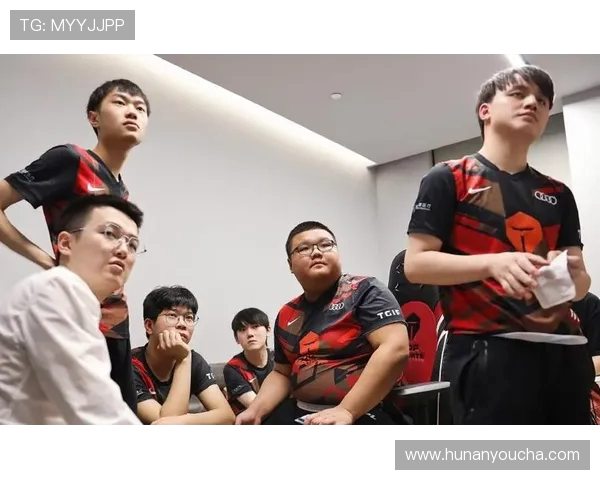 TES战队配合引发热议争议背后的战术与团队默契分析